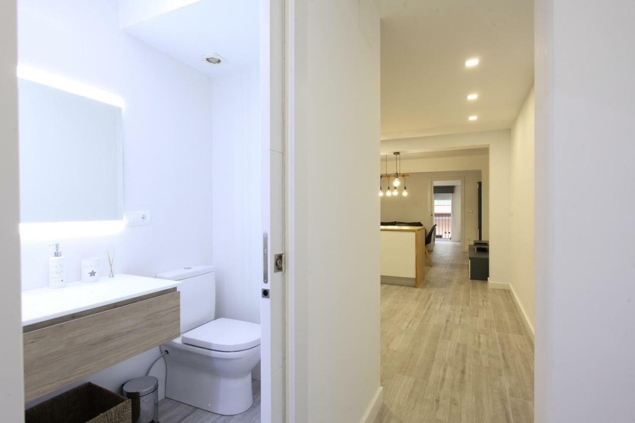 5 Senses Apartment Valencia Exterior photo